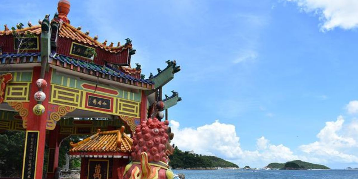 Hong Kong reminds taxpayers and employers of tax reporting obligations