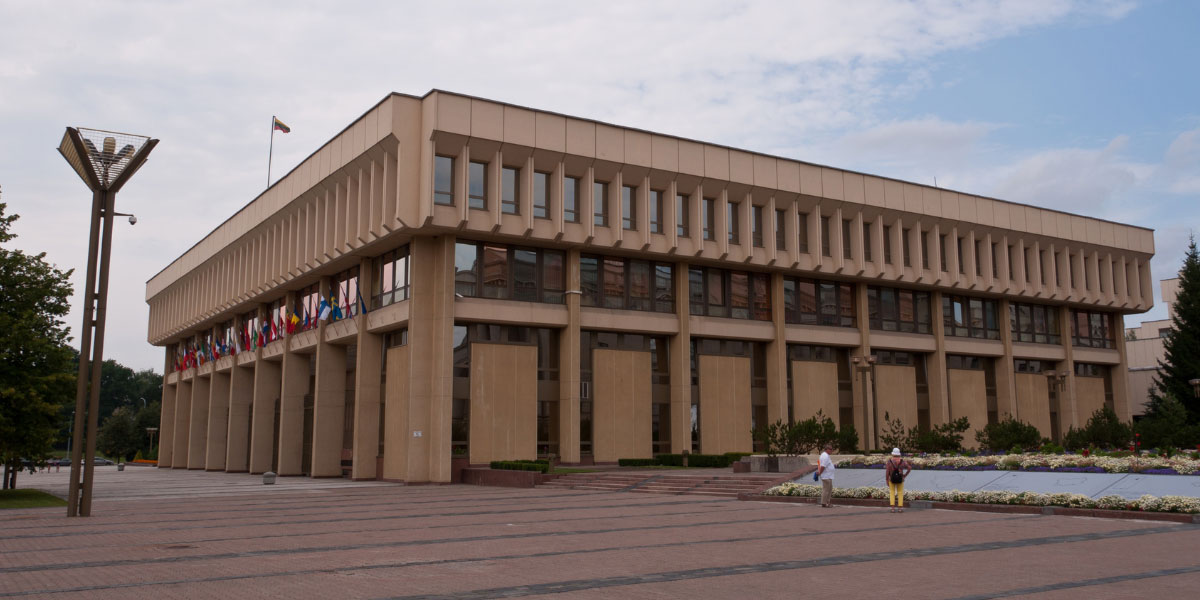 Lithuania implements DAC8 and APA rollback in tax law amendments